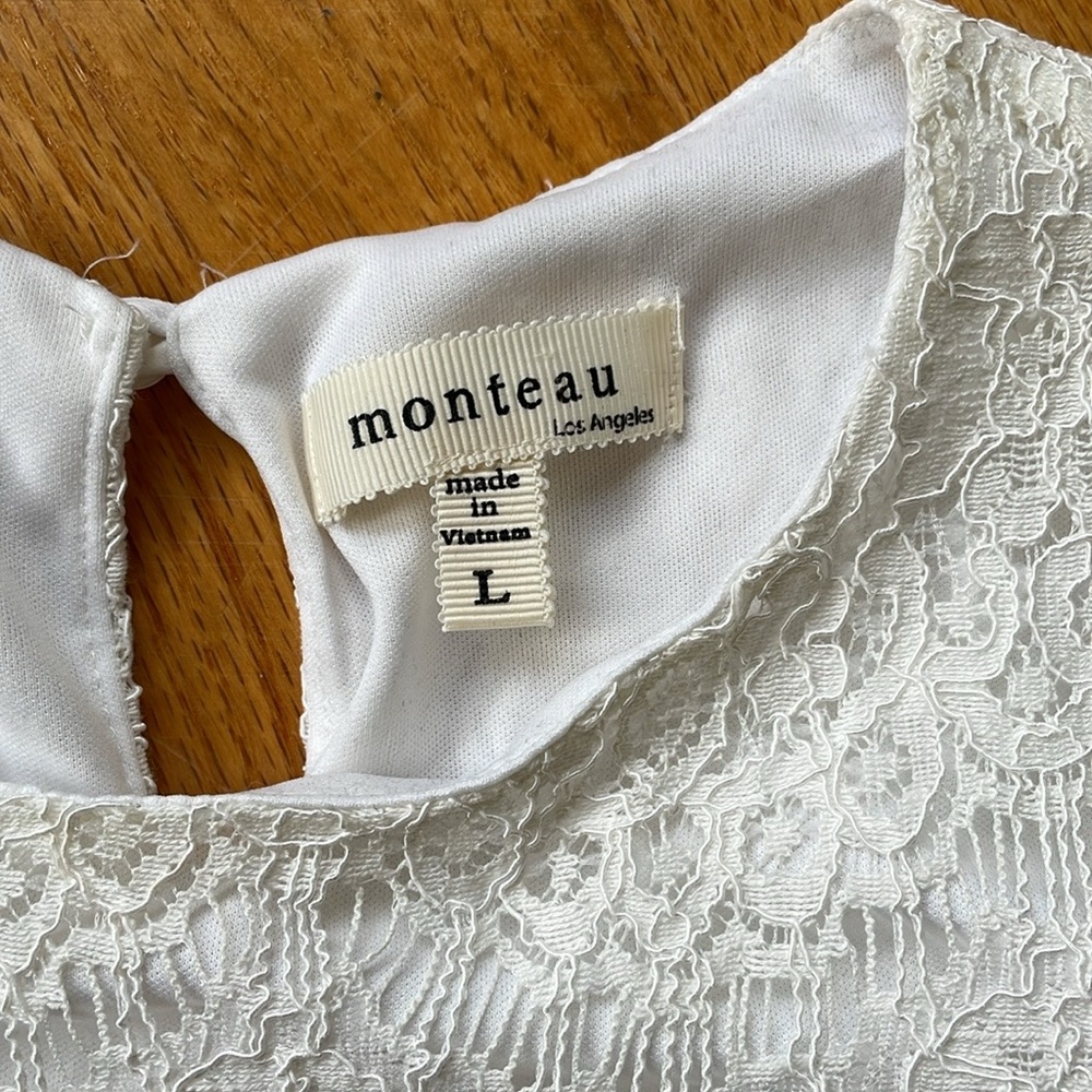 MONTEAU LACE TOP - Picture 2 of 6